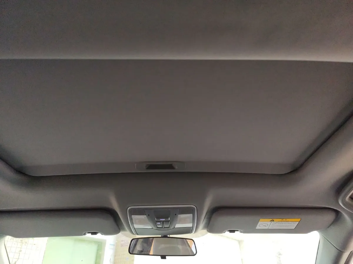 2023 ChangAn Raeton Plus 1.5T 188HP L4 7DCT,autocango,china used car exporter,china ev exporter,chinese used car exporter,chinese used ev exporter