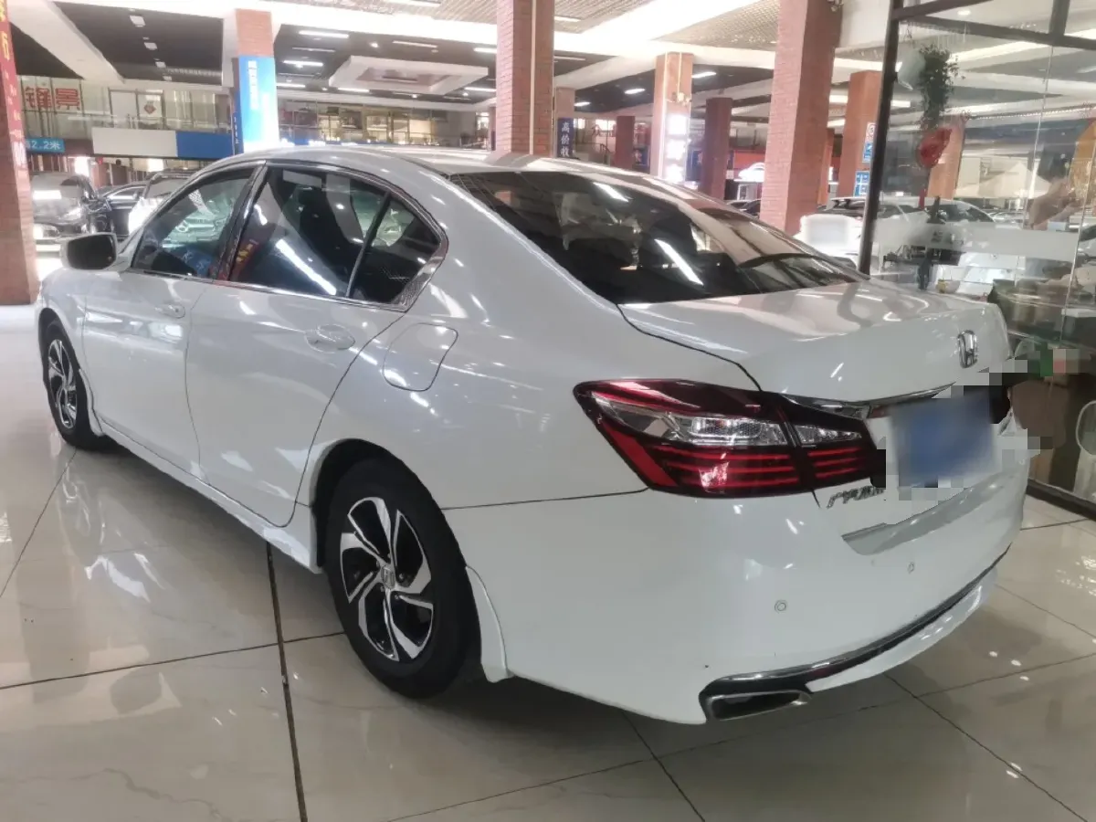 2016 Honda Accord 2.0L 155HP L4 CVT,autocango,china used car exporter,china ev exporter,chinese used car exporter,chinese used ev exporter