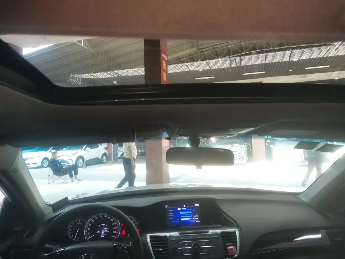 2016 Honda Accord 2.0L 155HP L4 CVT,autocango,china used car exporter,china ev exporter,chinese used car exporter,chinese used ev exporter