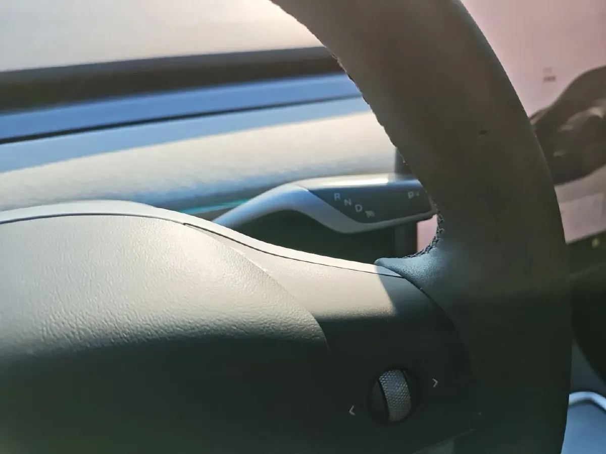 2023 Tesla Model Y BEV 60KWH,autocango,china used car exporter,china ev exporter,chinese used car exporter,chinese used ev exporter