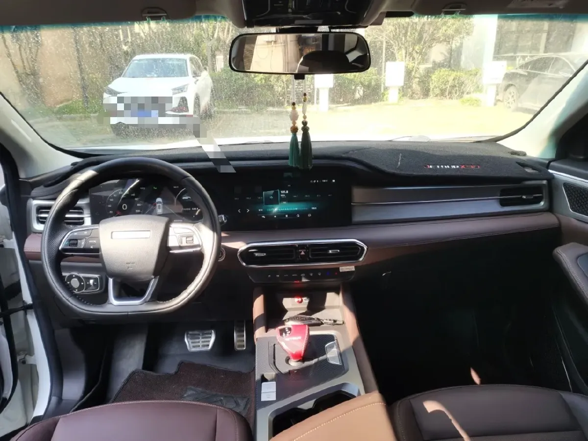 2023 Jetour X90 Plus 1.6T 197HP L4 7DCT,autocango,china used car exporter,china ev exporter,chinese used car exporter,chinese used ev exporter