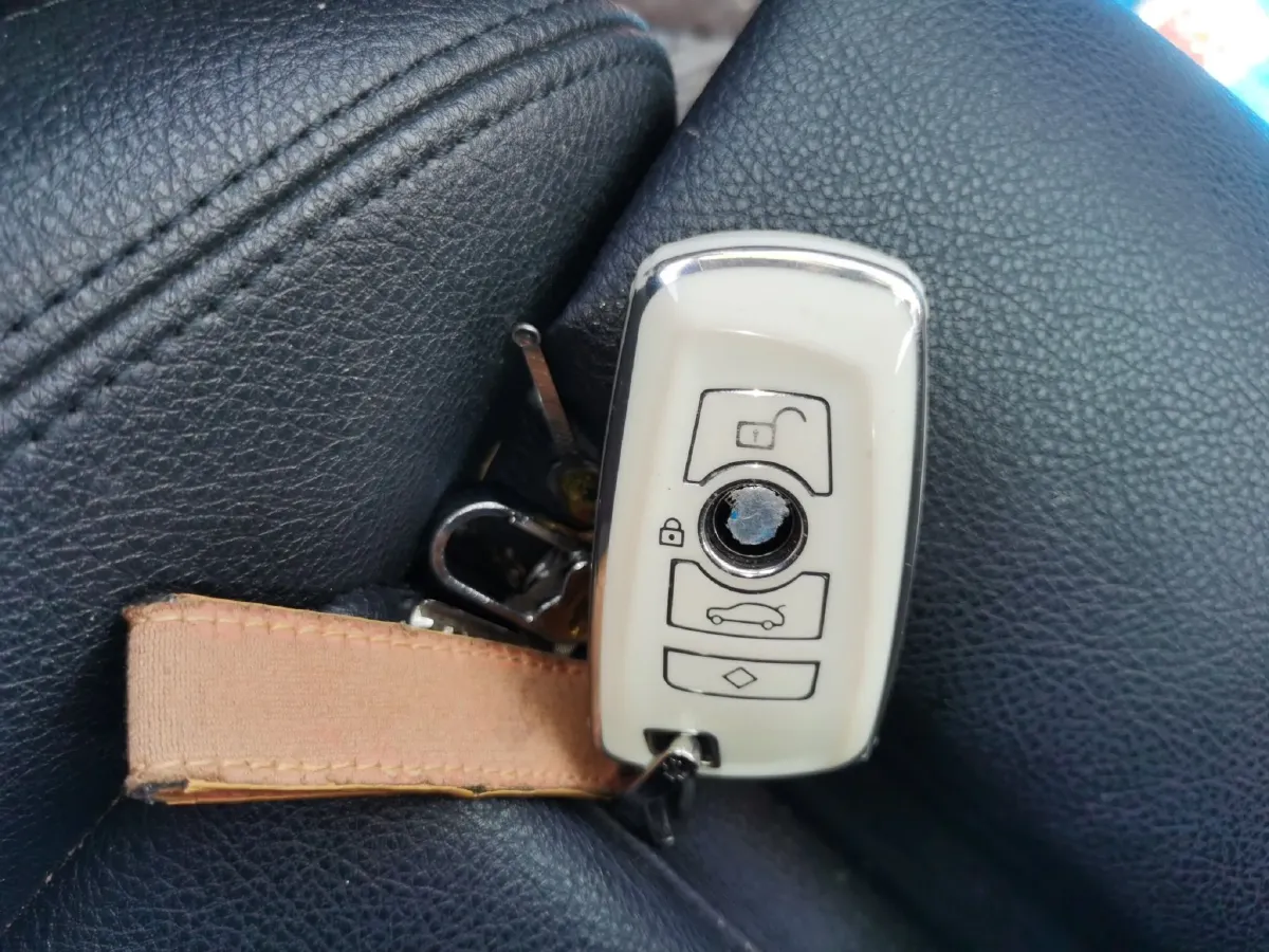 2019 BMW 3 Series GT 2.0T 184HP L4 8AT,autocango,china used car exporter,china ev exporter,chinese used car exporter,chinese used ev exporter