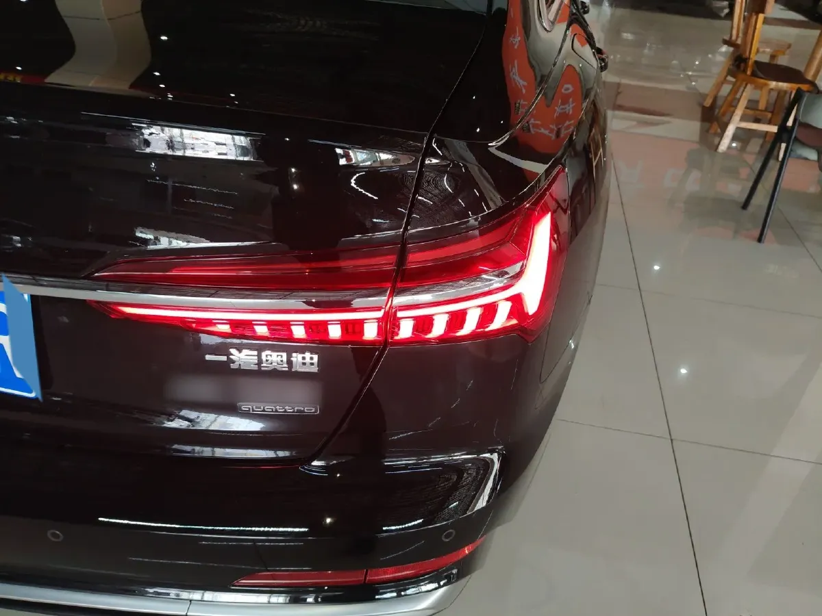 2023 Audi A6L 2.0T 245HP L4 7DCT,autocango,china used car exporter,china ev exporter,chinese used car exporter,chinese used ev exporter