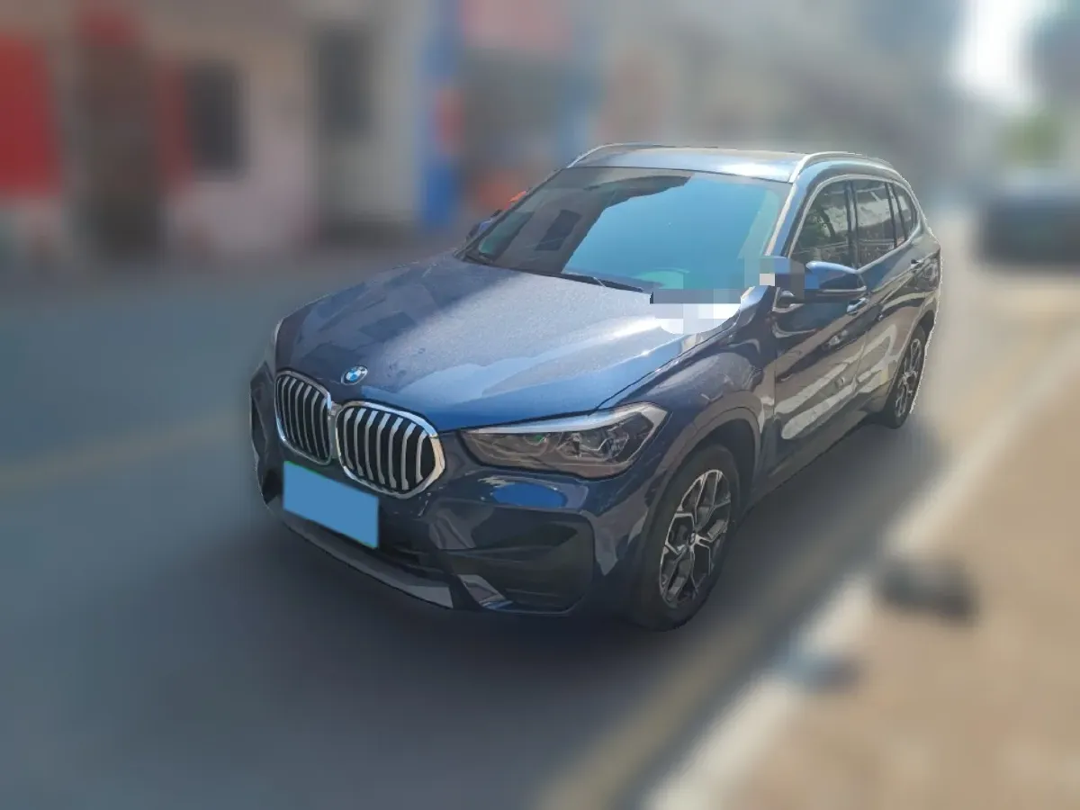 2022 BMW X1 2.0T 192HP L4 7DCT,autocango,china used car exporter,china ev exporter,chinese used car exporter,chinese used ev exporter