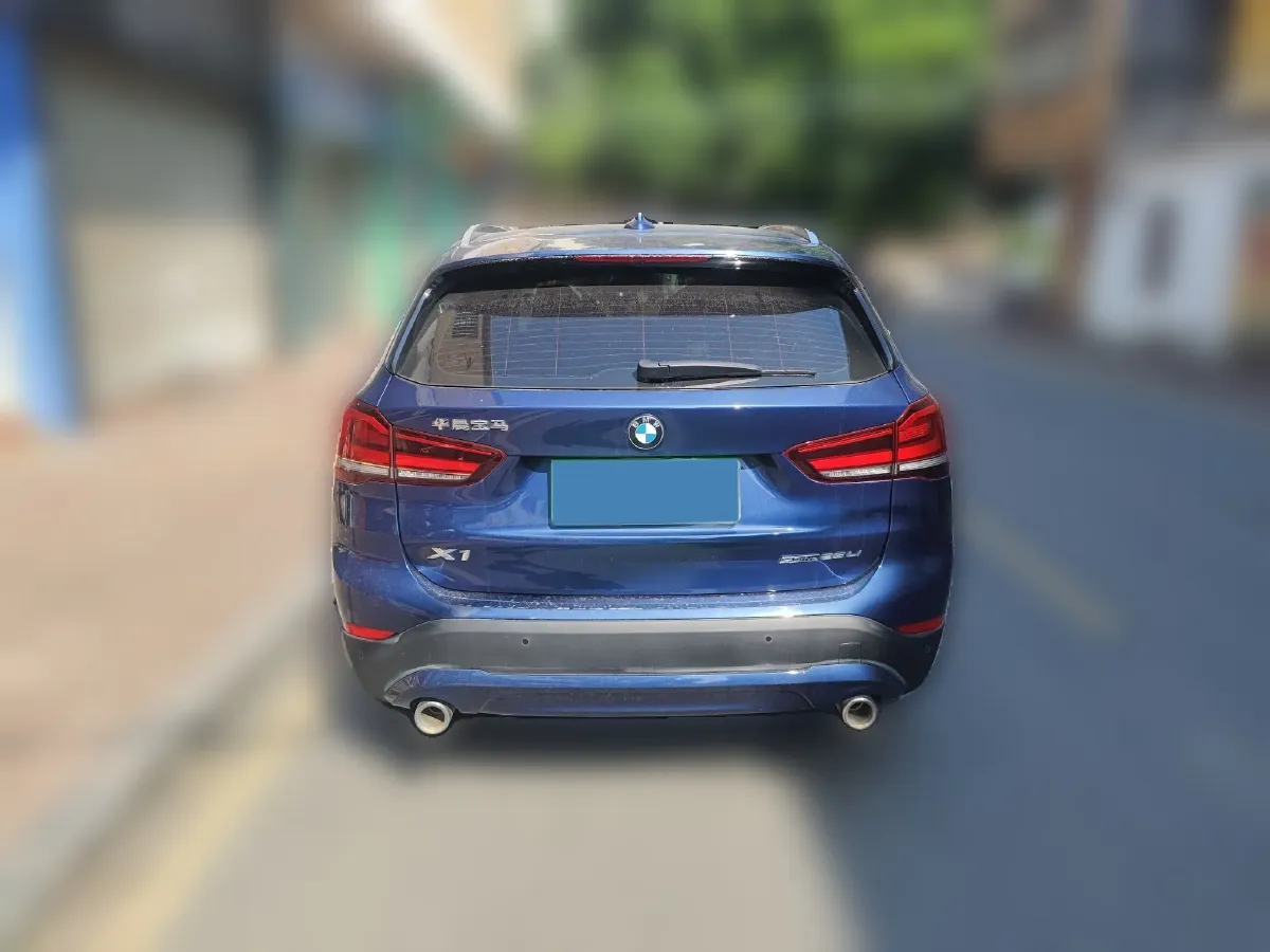 2022 BMW X1 2.0T 192HP L4 7DCT,autocango,china used car exporter,china ev exporter,chinese used car exporter,chinese used ev exporter