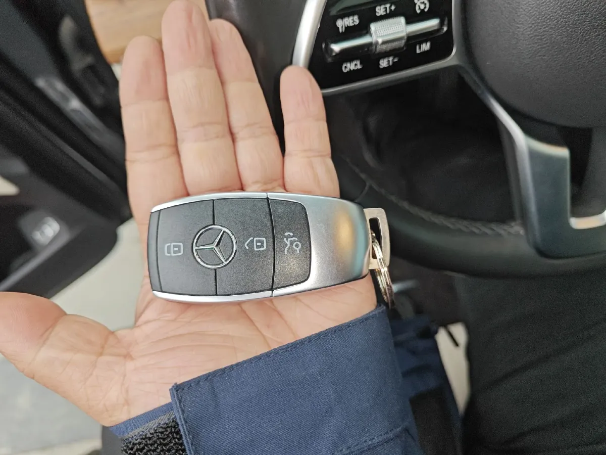 2020 Mercedes-Benz GLE Class 2.0T 258HP L4 9AT,autocango,china used car exporter,china ev exporter,chinese used car exporter,chinese used ev exporter