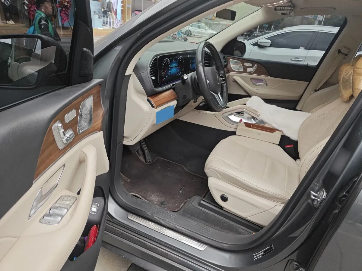 2020 Mercedes-Benz GLE Class 2.0T 258HP L4 9AT,autocango,china used car exporter,china ev exporter,chinese used car exporter,chinese used ev exporter