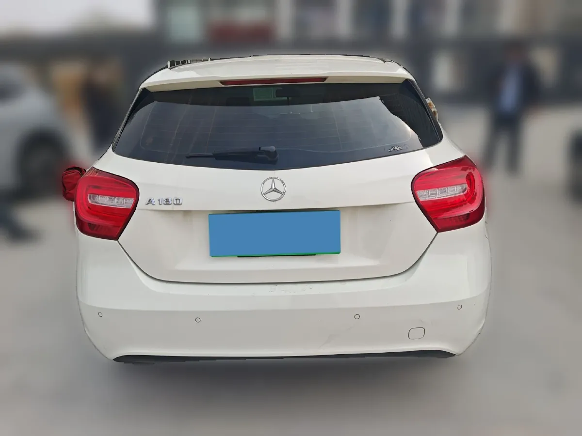 2015 Mercedes-Benz A Class 1.6T 122HP L4 7DCT,autocango,china used car exporter,china ev exporter,chinese used car exporter,chinese used ev exporter