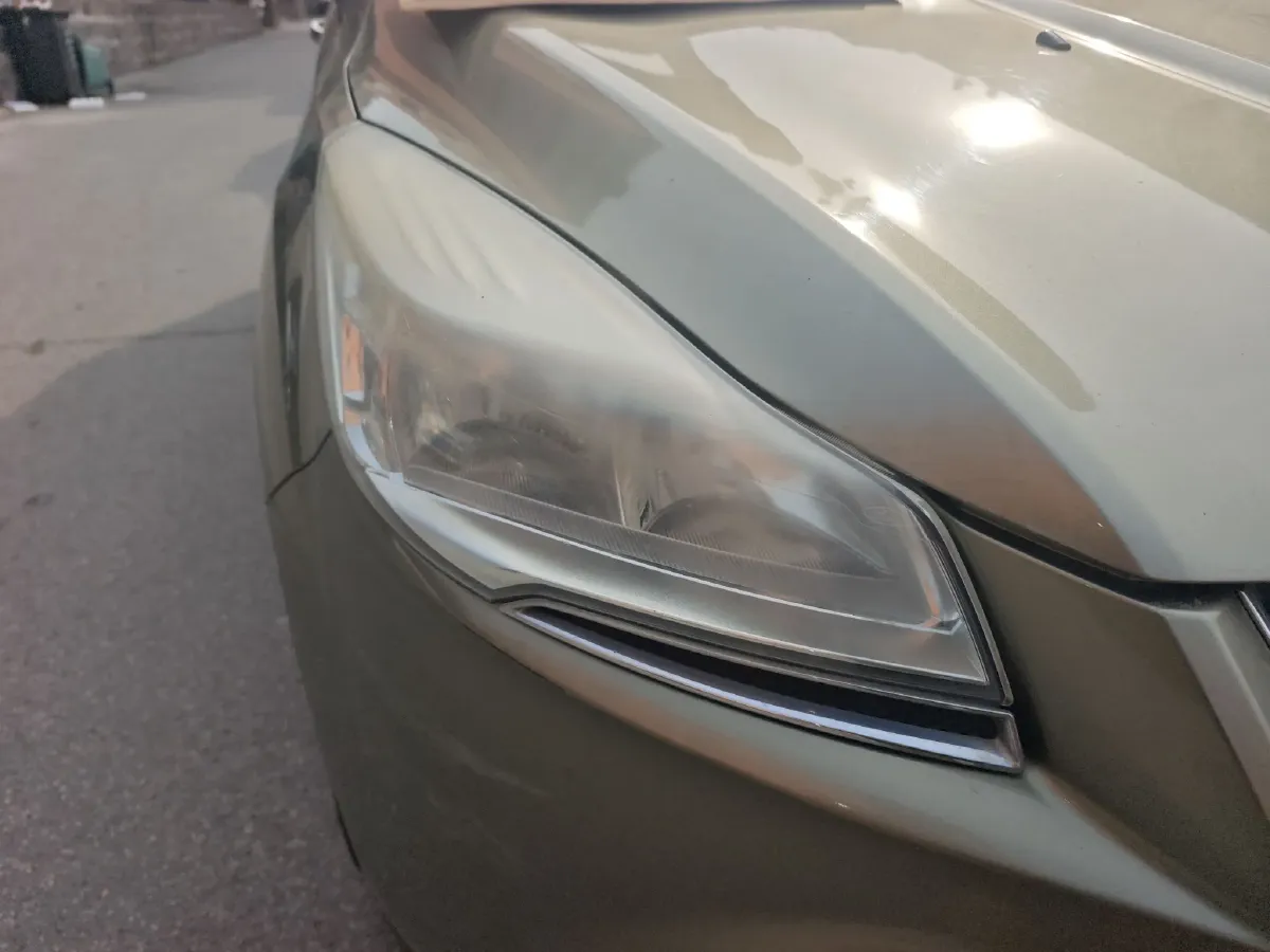 2015 Ford Kuga 1.5T 181HP L4 6AT,autocango,china used car exporter,china ev exporter,chinese used car exporter,chinese used ev exporter