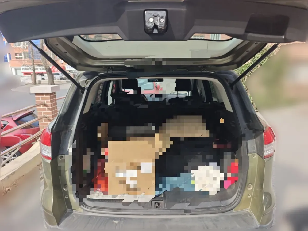 2015 Ford Kuga 1.5T 181HP L4 6AT,autocango,china used car exporter,china ev exporter,chinese used car exporter,chinese used ev exporter