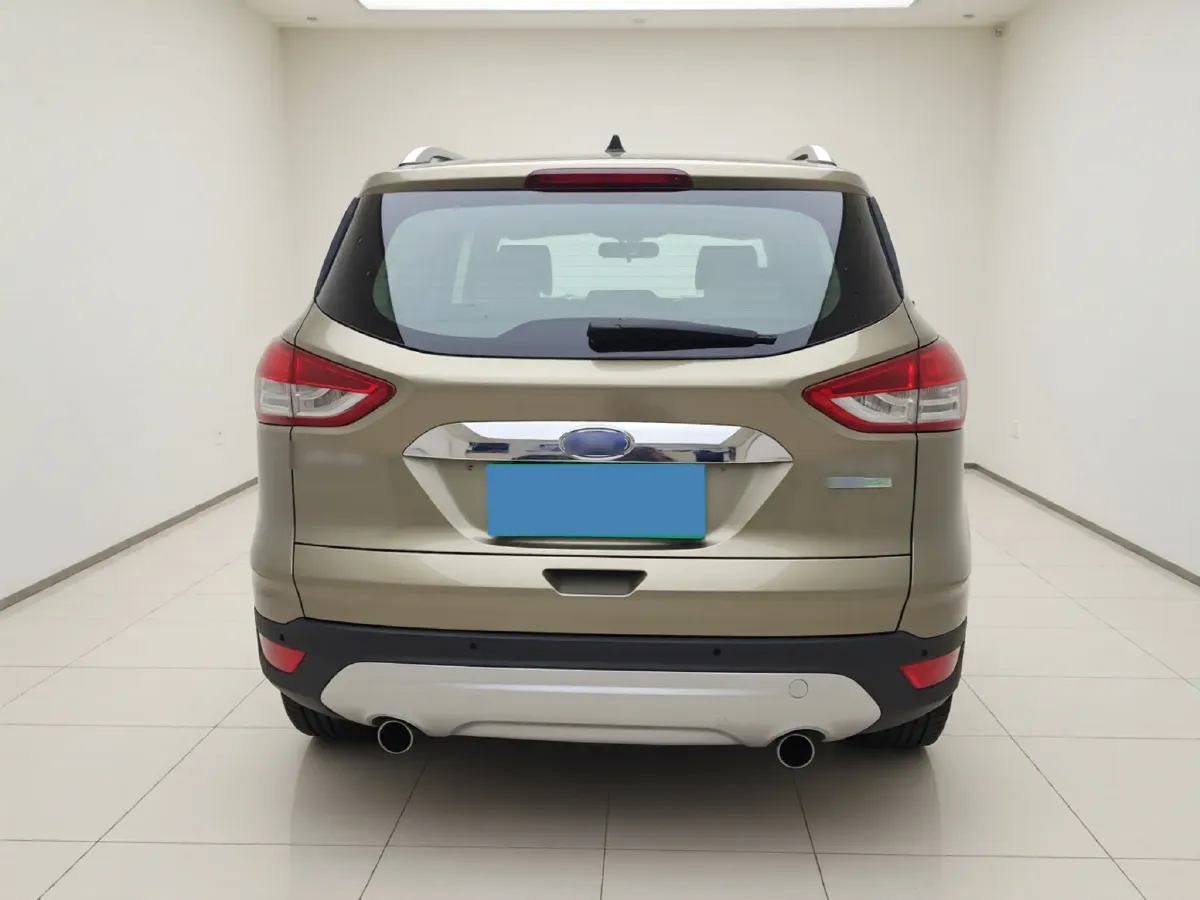 2015 Ford Kuga 1.5T 181HP L4 6AT,autocango,china used car exporter,china ev exporter,chinese used car exporter,chinese used ev exporter