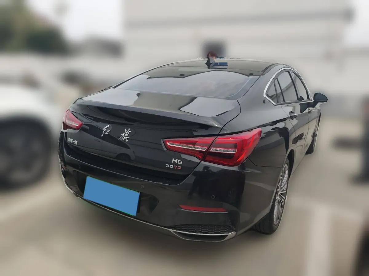 2022 HongQi H5 1.5T 169HP L4 7DCT,autocango,china used car exporter,china ev exporter,chinese used car exporter,chinese used ev exporter