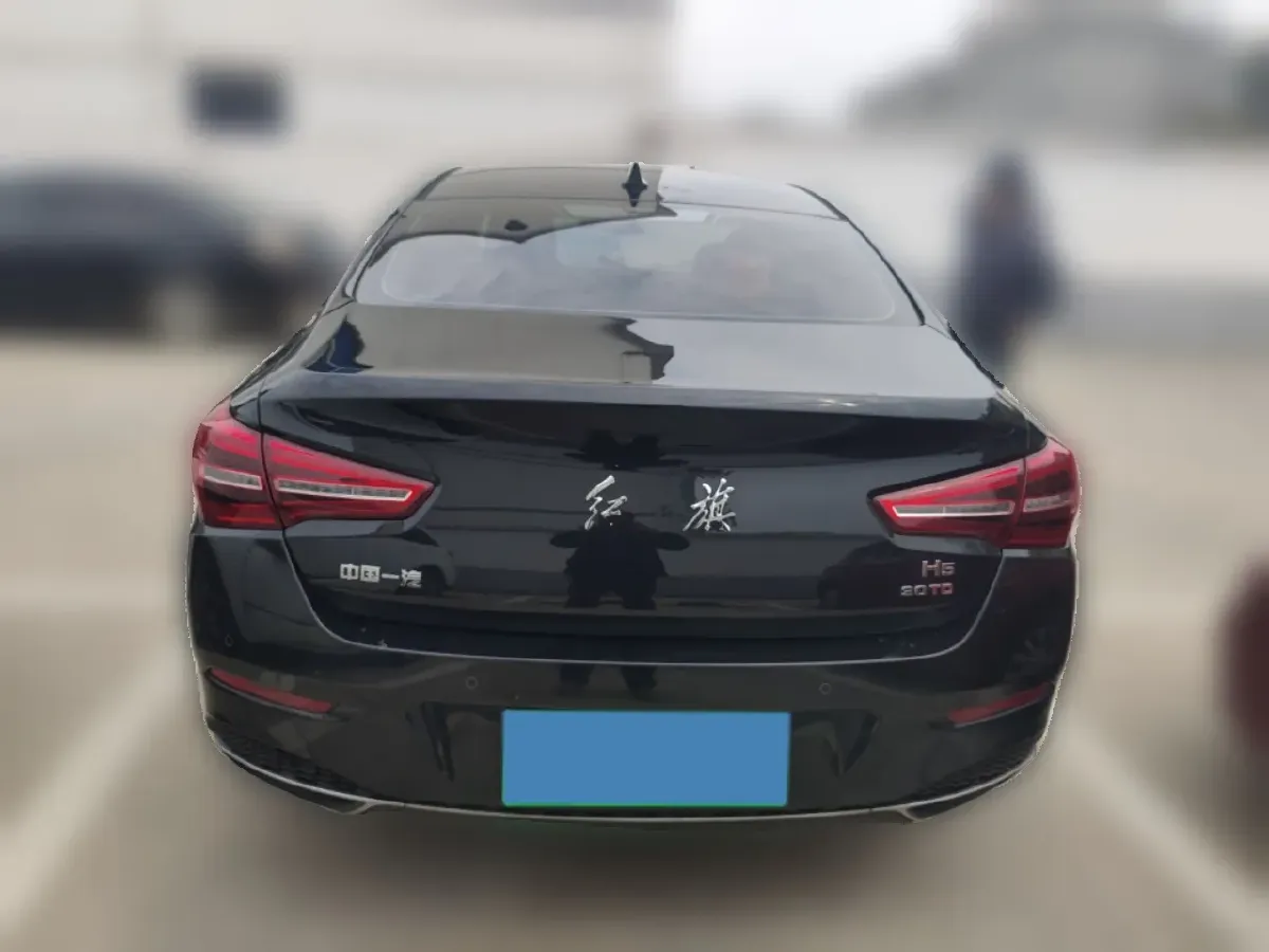 2022 HongQi H5 1.5T 169HP L4 7DCT,autocango,china used car exporter,china ev exporter,chinese used car exporter,chinese used ev exporter