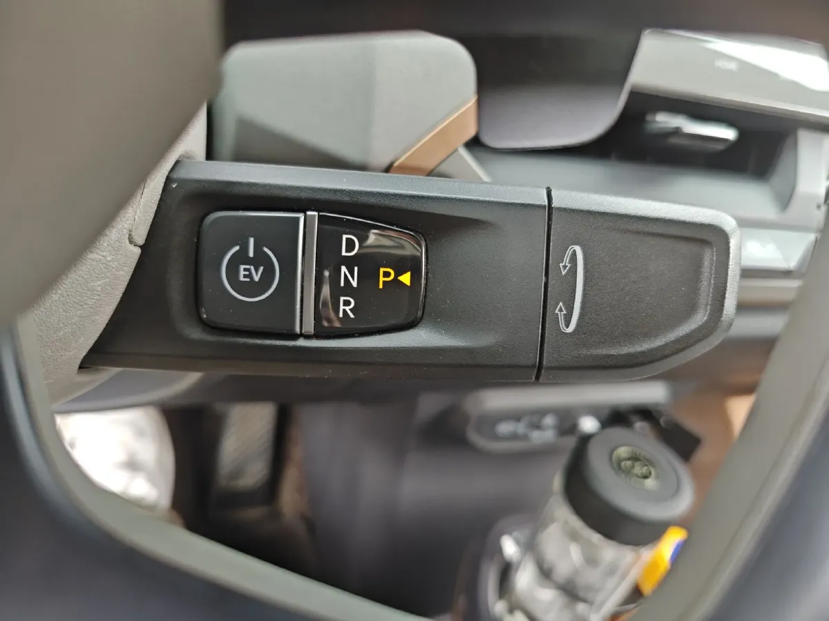 2024 Kia EV5 BEV 64.2KWH,autocango,china used car exporter,china ev exporter,chinese used car exporter,chinese used ev exporter