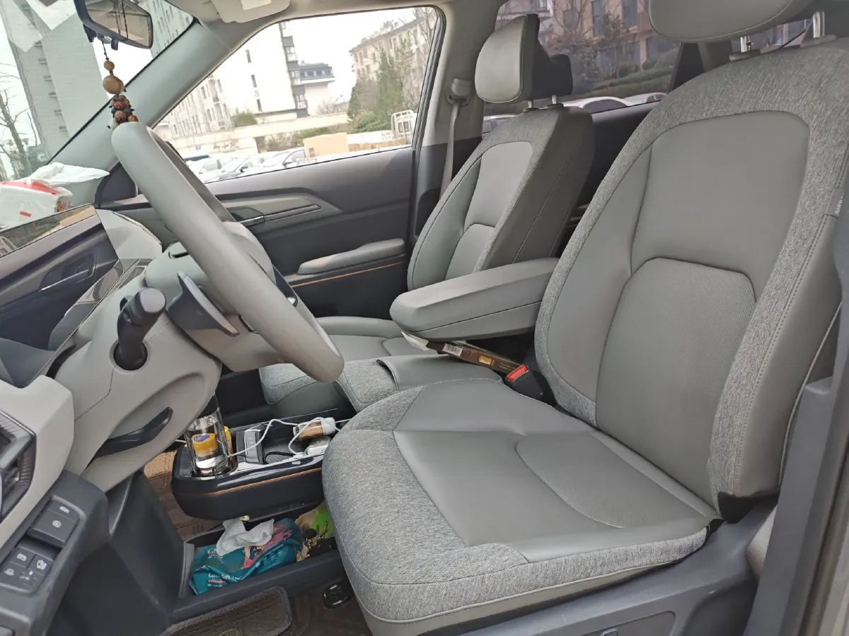 2024 Kia EV5 BEV 64.2KWH,autocango,china used car exporter,china ev exporter,chinese used car exporter,chinese used ev exporter