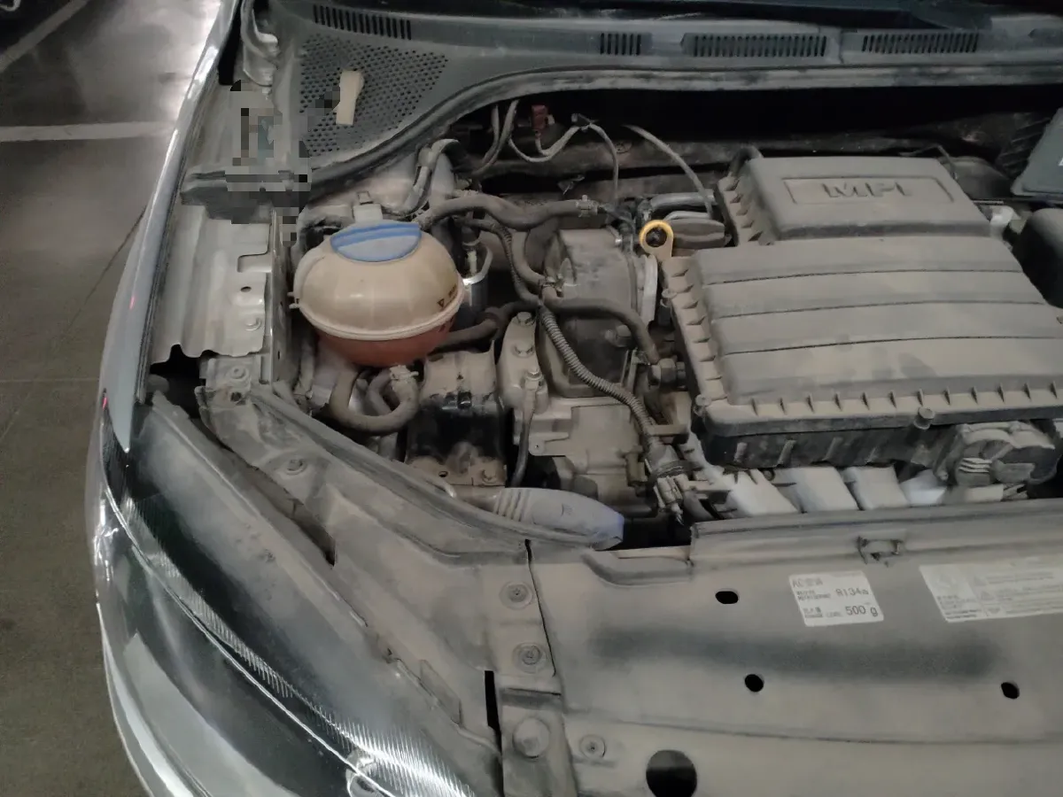 2015 Volkswagen Jetta 1.6L 110HP L4 5MT,autocango,china used car exporter,china ev exporter,chinese used car exporter,chinese used ev exporter