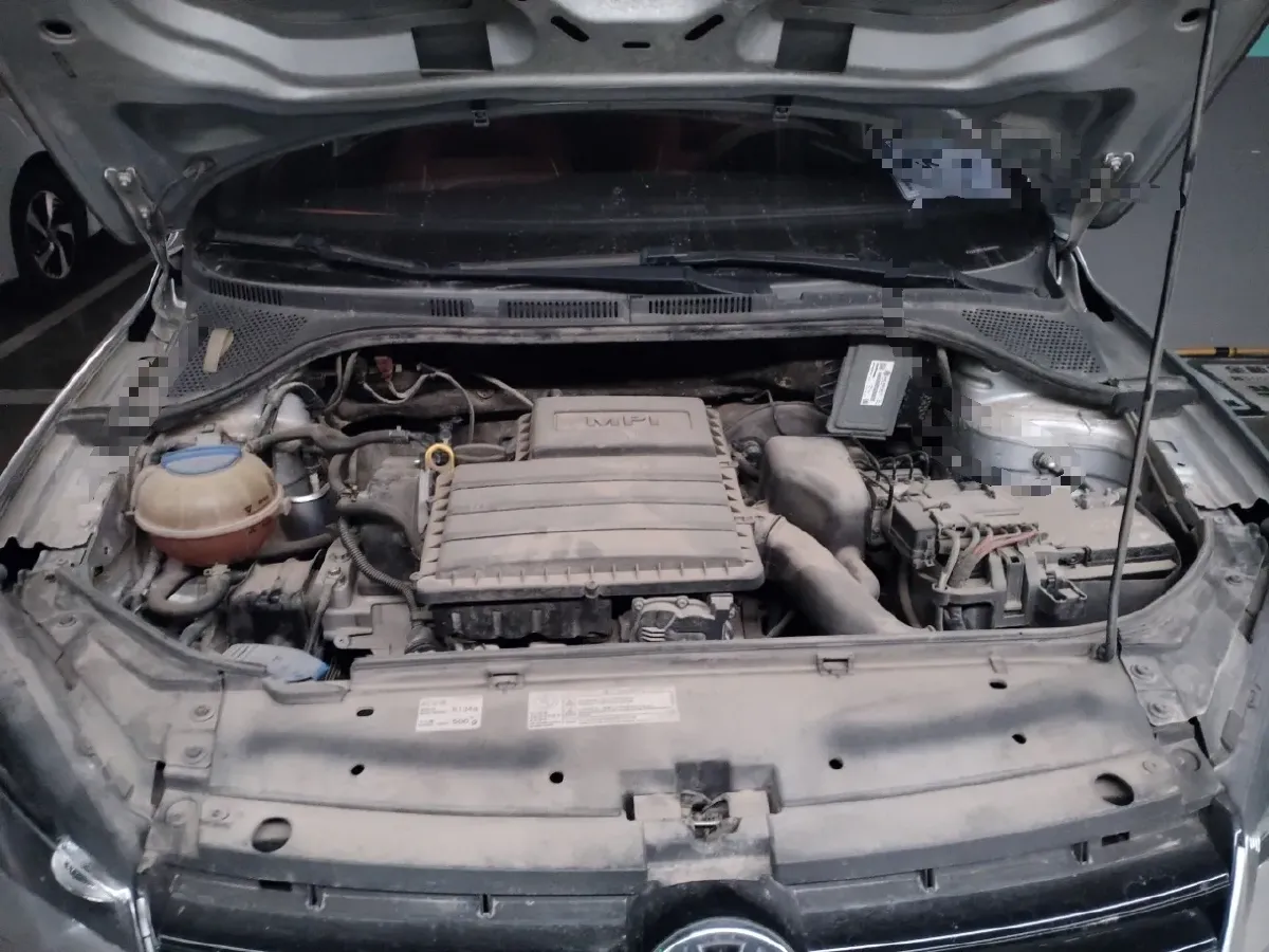 2015 Volkswagen Jetta 1.6L 110HP L4 5MT,autocango,china used car exporter,china ev exporter,chinese used car exporter,chinese used ev exporter