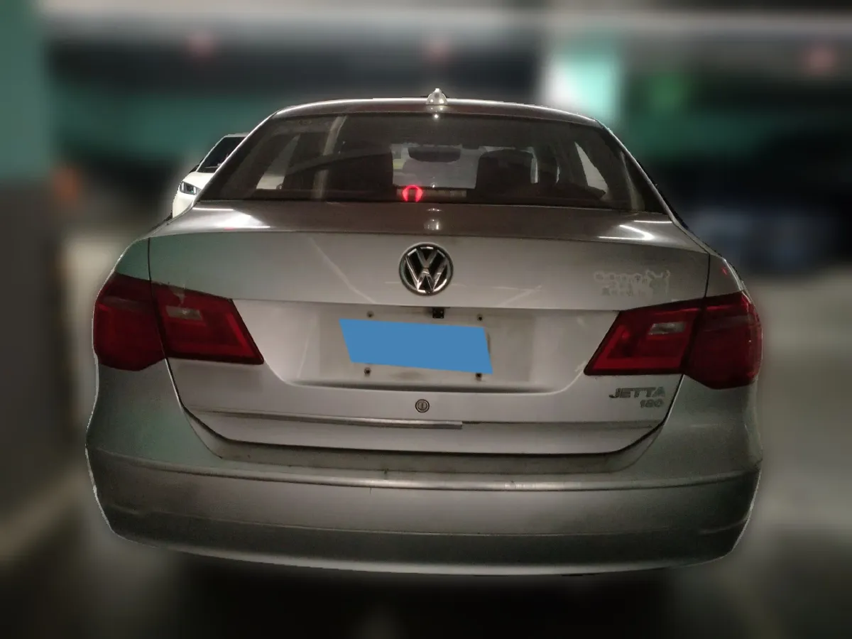 2015 Volkswagen Jetta 1.6L 110HP L4 5MT,autocango,china used car exporter,china ev exporter,chinese used car exporter,chinese used ev exporter