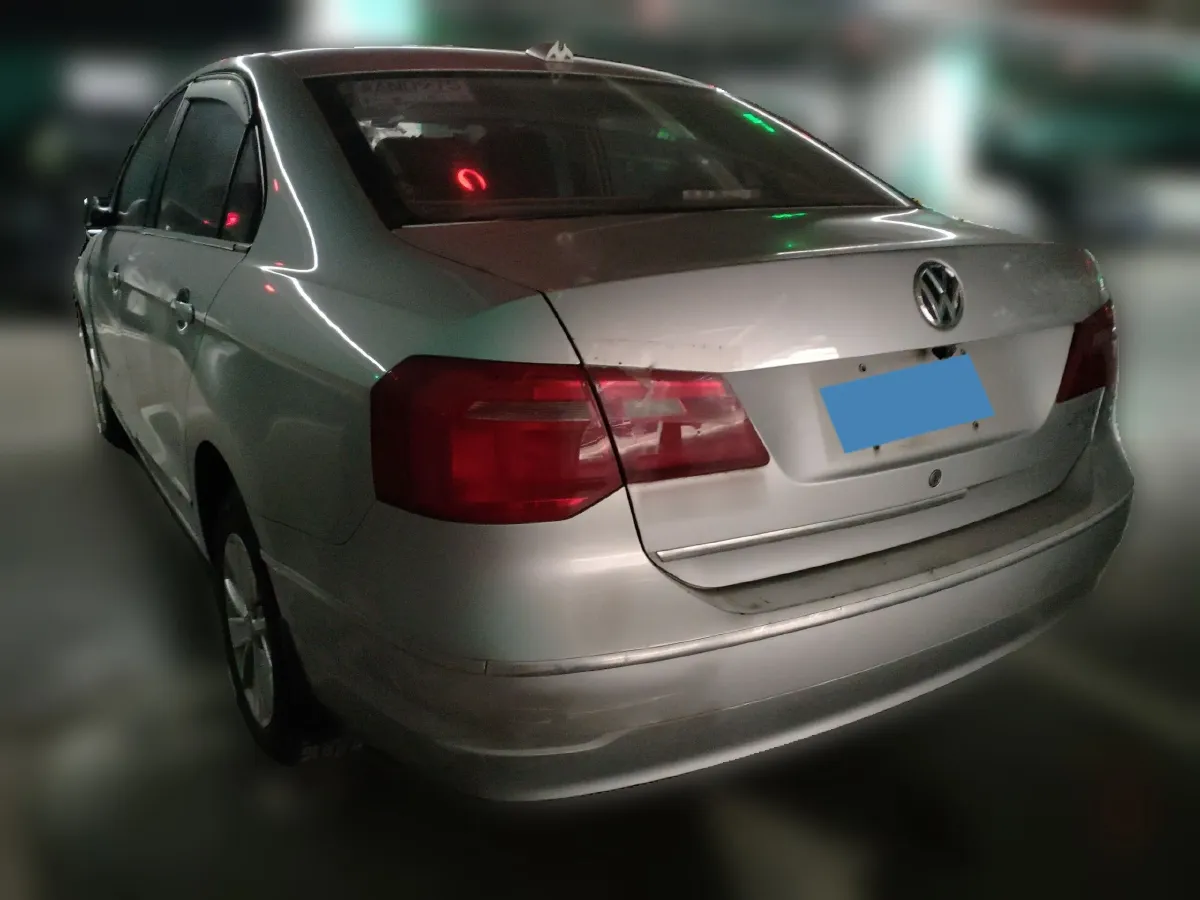 2015 Volkswagen Jetta 1.6L 110HP L4 5MT,autocango,china used car exporter,china ev exporter,chinese used car exporter,chinese used ev exporter