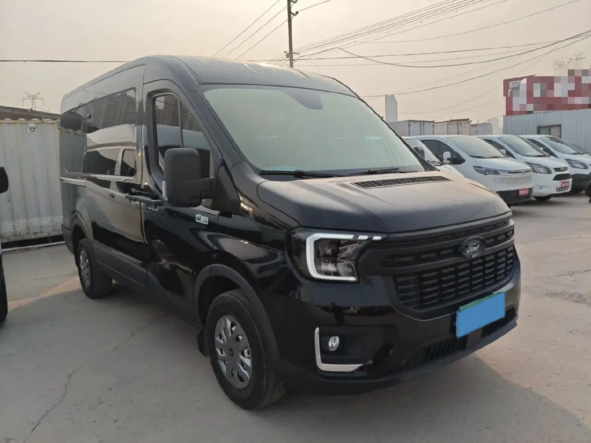 2024 Ford TransitT8 2.0T 154HP L4 6MT,autocango,china used car exporter,china ev exporter,chinese used car exporter,chinese used ev exporter