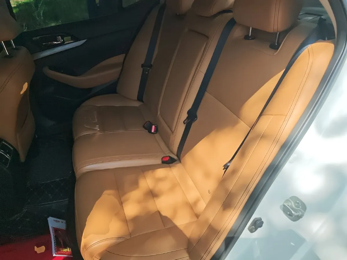 2016 Nissan Maxima 2.5L 186HP L4 CVT,autocango,china used car exporter,china ev exporter,chinese used car exporter,chinese used ev exporter