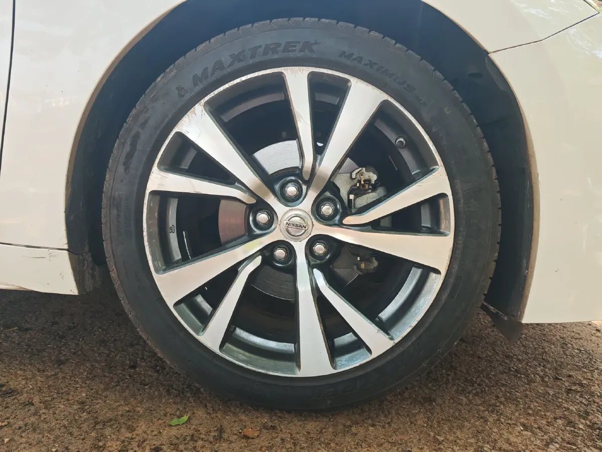 2016 Nissan Maxima 2.5L 186HP L4 CVT,autocango,china used car exporter,china ev exporter,chinese used car exporter,chinese used ev exporter