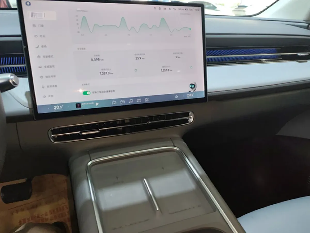 2025 Xpeng G6 BEV 68.5KWH,autocango,china used car exporter,china ev exporter,chinese used car exporter,chinese used ev exporter