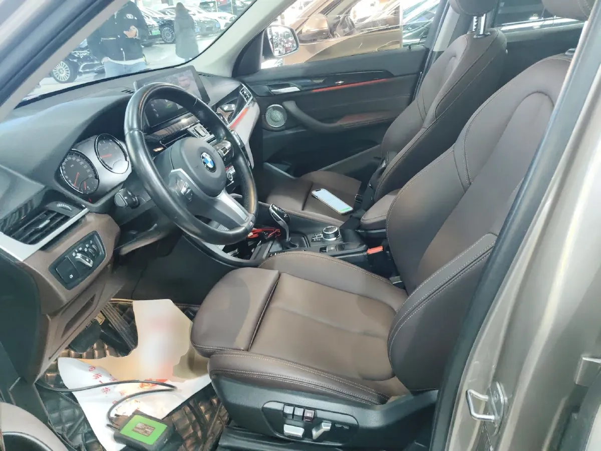 2022 BMW X1 2.0T 192HP L4 7DCT,autocango,china used car exporter,china ev exporter,chinese used car exporter,chinese used ev exporter