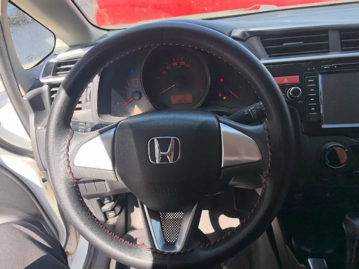 2014 Honda Fit 1.5L 131HP L4 CVT,autocango,china used car exporter,china ev exporter,chinese used car exporter,chinese used ev exporter