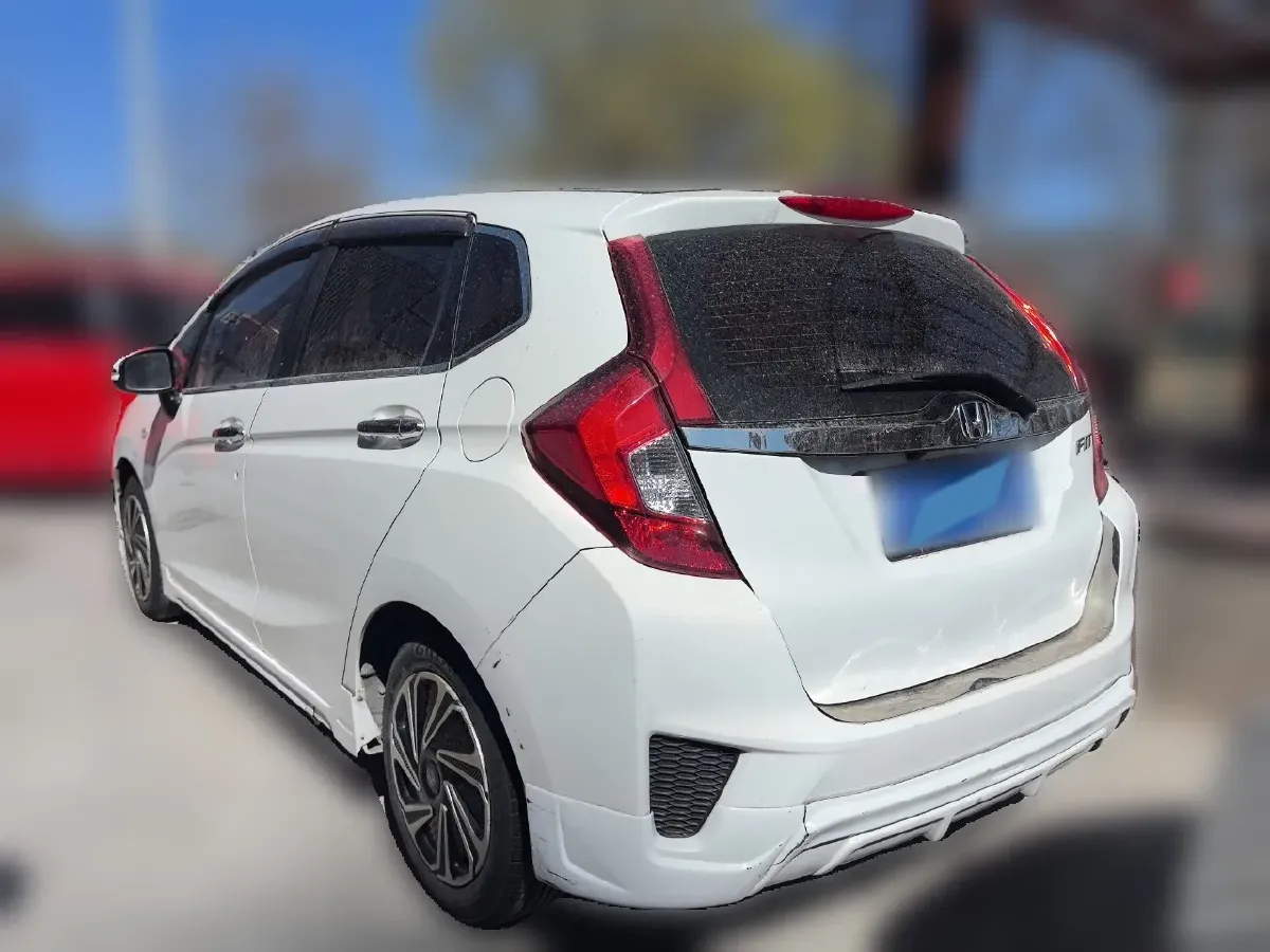 2014 Honda Fit 1.5L 131HP L4 CVT,autocango,china used car exporter,china ev exporter,chinese used car exporter,chinese used ev exporter