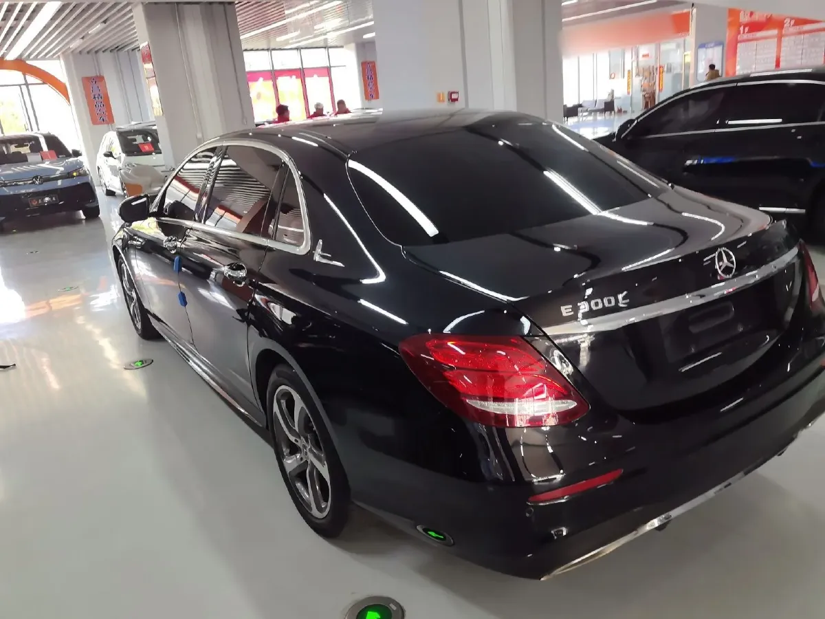 2019 Mercedes-Benz E Class 2.0T 258HP L4 9AT,autocango,china used car exporter,china ev exporter,chinese used car exporter,chinese used ev exporter