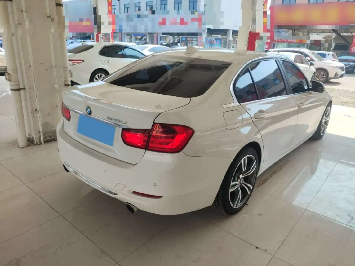 2015 BMW 3 Series 1.6T 136HP L4 8AT,autocango,china used car exporter,china ev exporter,chinese used car exporter,chinese used ev exporter