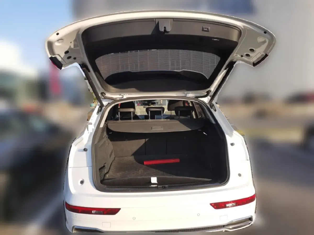 2018 Audi Q5L 2.0T 252HP L4 7DCT,autocango,china used car exporter,china ev exporter,chinese used car exporter,chinese used ev exporter