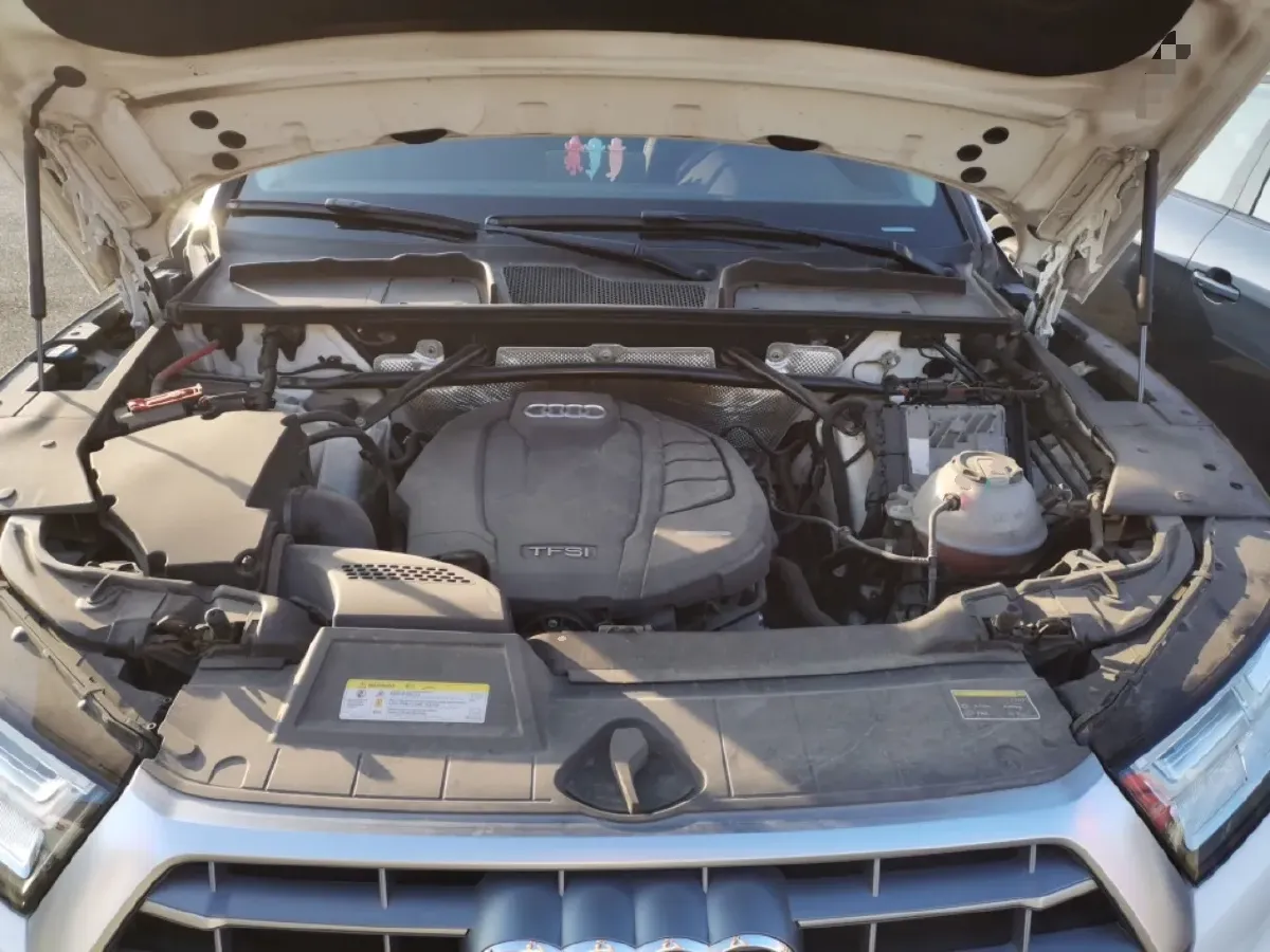 2018 Audi Q5L 2.0T 252HP L4 7DCT,autocango,china used car exporter,china ev exporter,chinese used car exporter,chinese used ev exporter