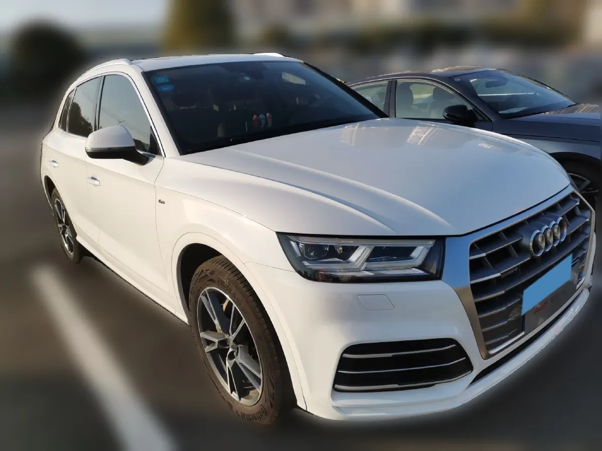 2018 Audi Q5L 2.0T 252HP L4 7DCT,autocango,china used car exporter,china ev exporter,chinese used car exporter,chinese used ev exporter