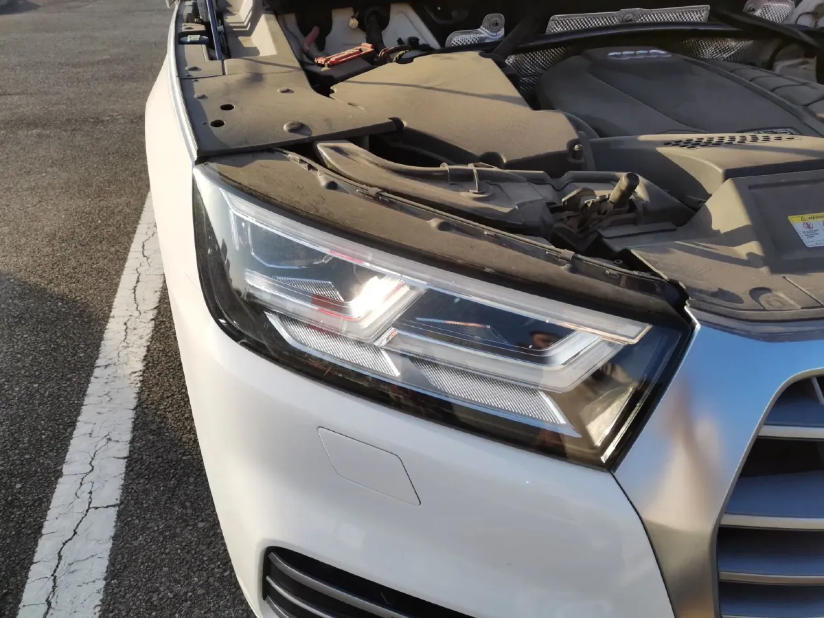 2018 Audi Q5L 2.0T 252HP L4 7DCT,autocango,china used car exporter,china ev exporter,chinese used car exporter,chinese used ev exporter