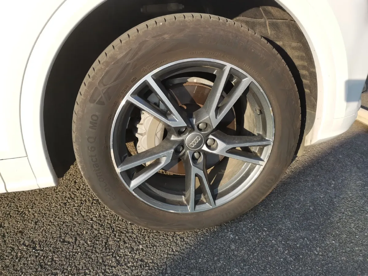 2018 Audi Q5L 2.0T 252HP L4 7DCT,autocango,china used car exporter,china ev exporter,chinese used car exporter,chinese used ev exporter