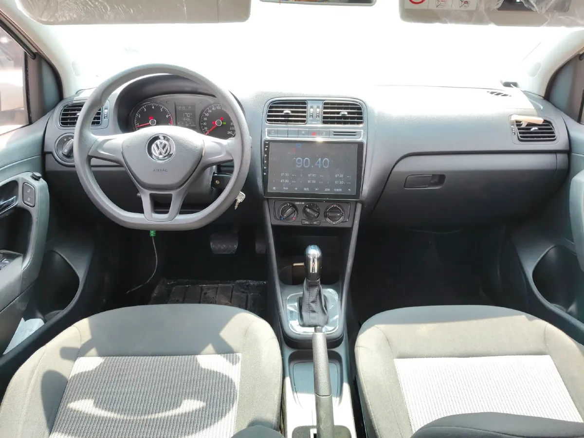 2018 Volkswagen Santana 1.5L 110HP L4 6AT,autocango,china used car exporter,china ev exporter,chinese used car exporter,chinese used ev exporter