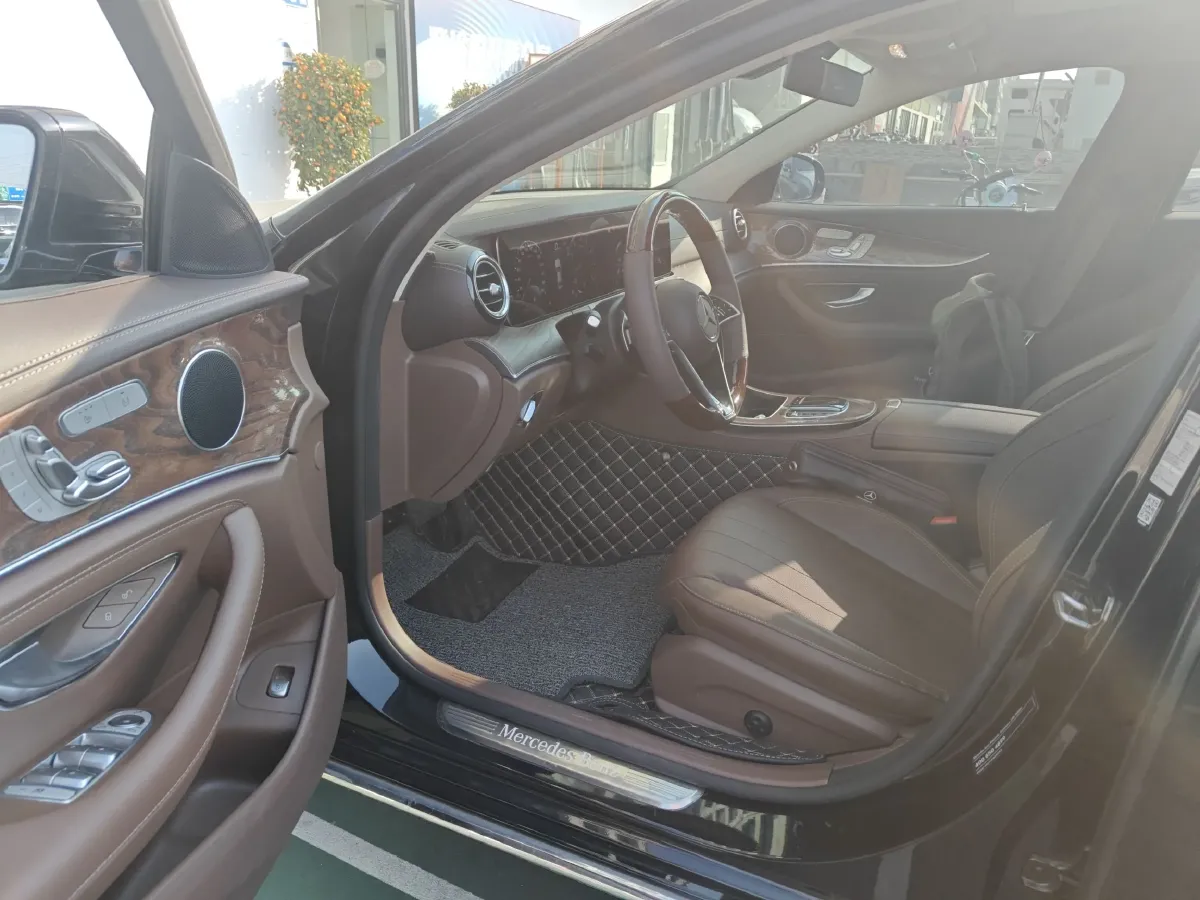 2023 Mercedes-Benz E Class 2.0T 258HP L4 9AT,autocango,china used car exporter,china ev exporter,chinese used car exporter,chinese used ev exporter