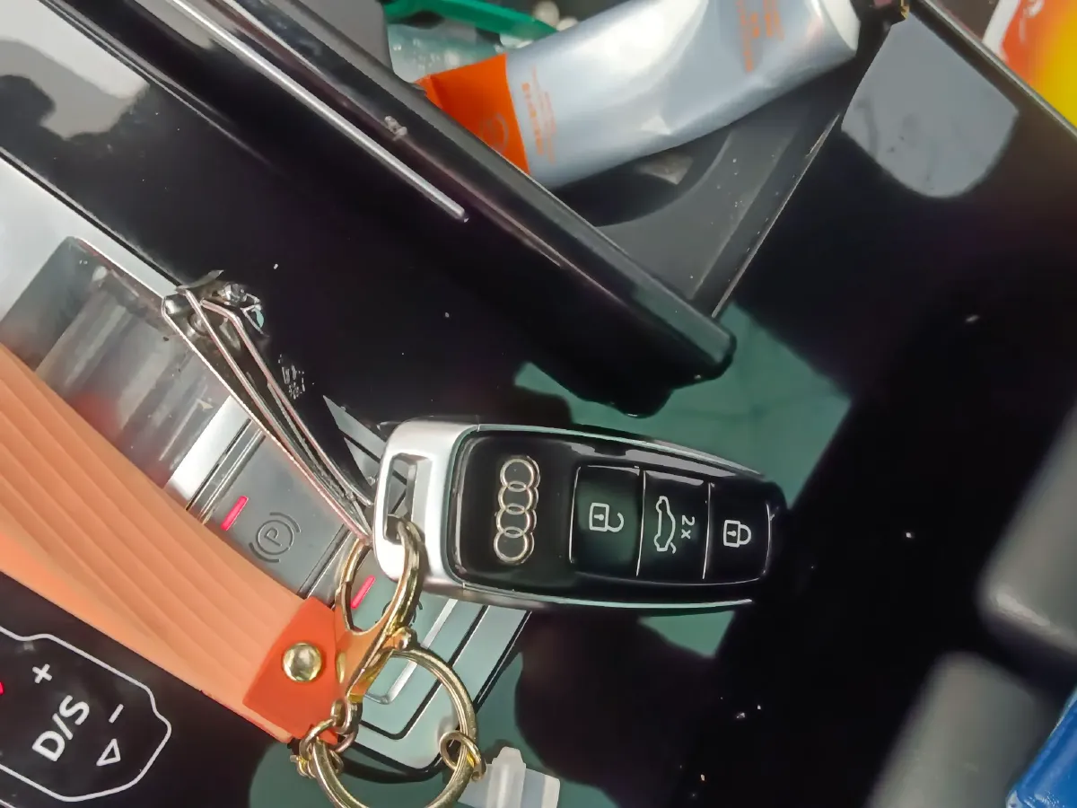 2019 Audi A8 3.0T 286HP V6 8AT,autocango,china used car exporter,china ev exporter,chinese used car exporter,chinese used ev exporter