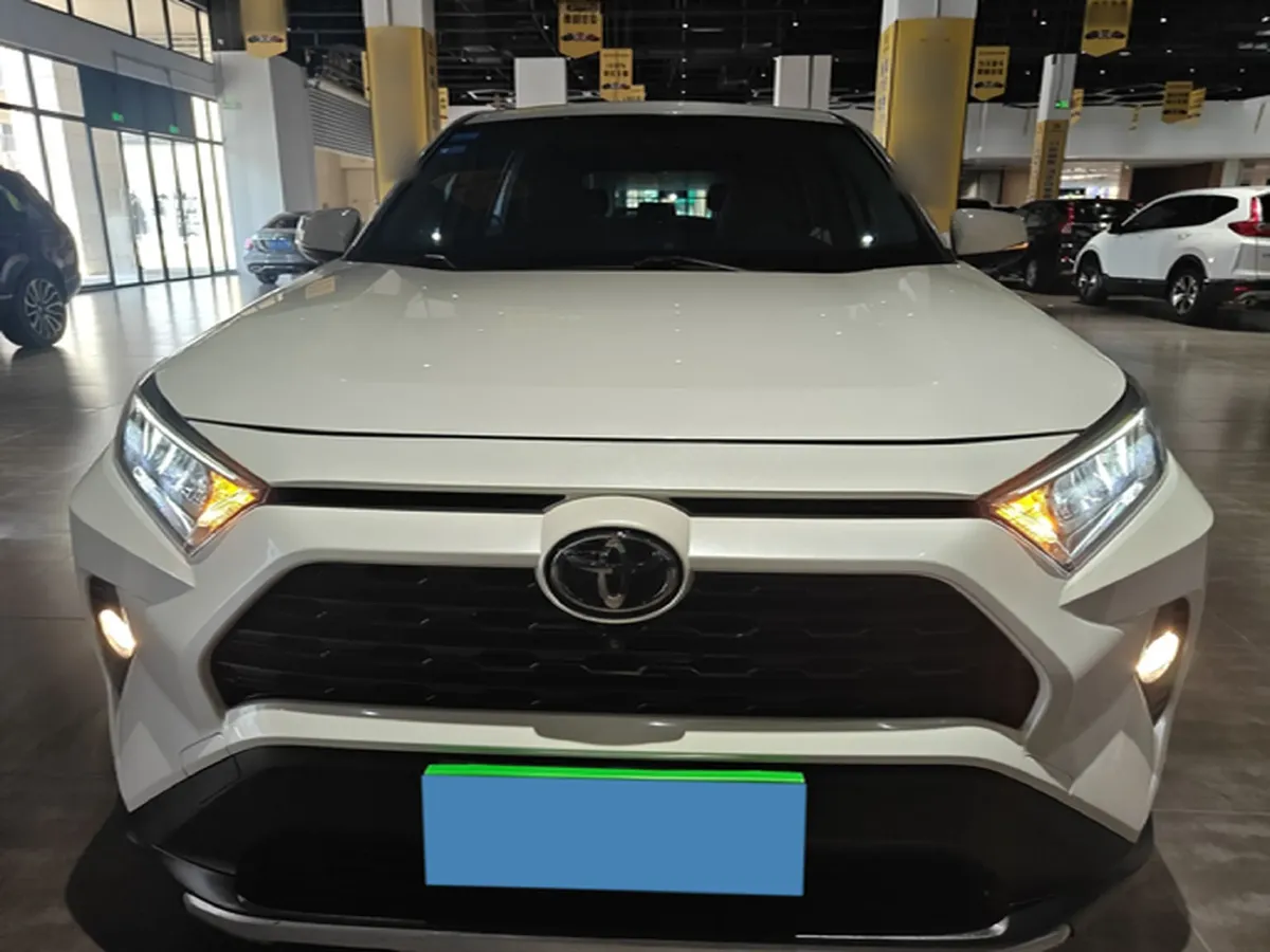 2020 Toyota RAV4 2.0L 171HP L4 CVT,autocango,china used car exporter,china ev exporter,chinese used car exporter,chinese used ev exporter