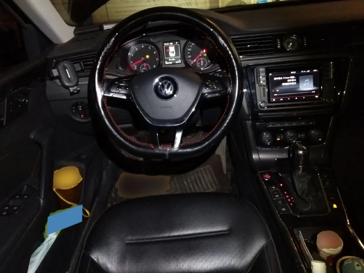 2017 Ford Everest 2.0T 245HP L4 6AT,autocango,china used car exporter,china ev exporter,chinese used car exporter,chinese used ev exporter