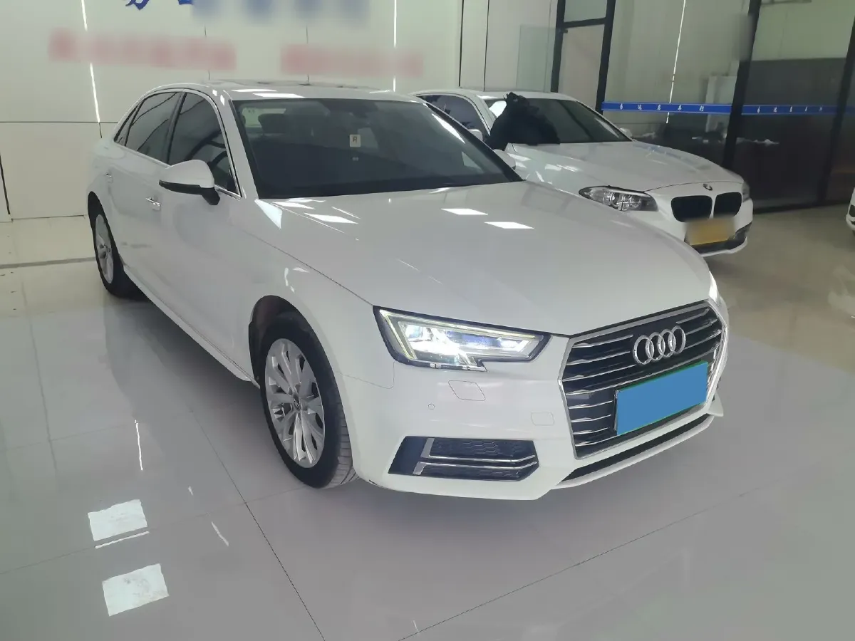 2019 Audi A4L 2.0T 190HP L4 7DCT,autocango,china used car exporter,china ev exporter,chinese used car exporter,chinese used ev exporter