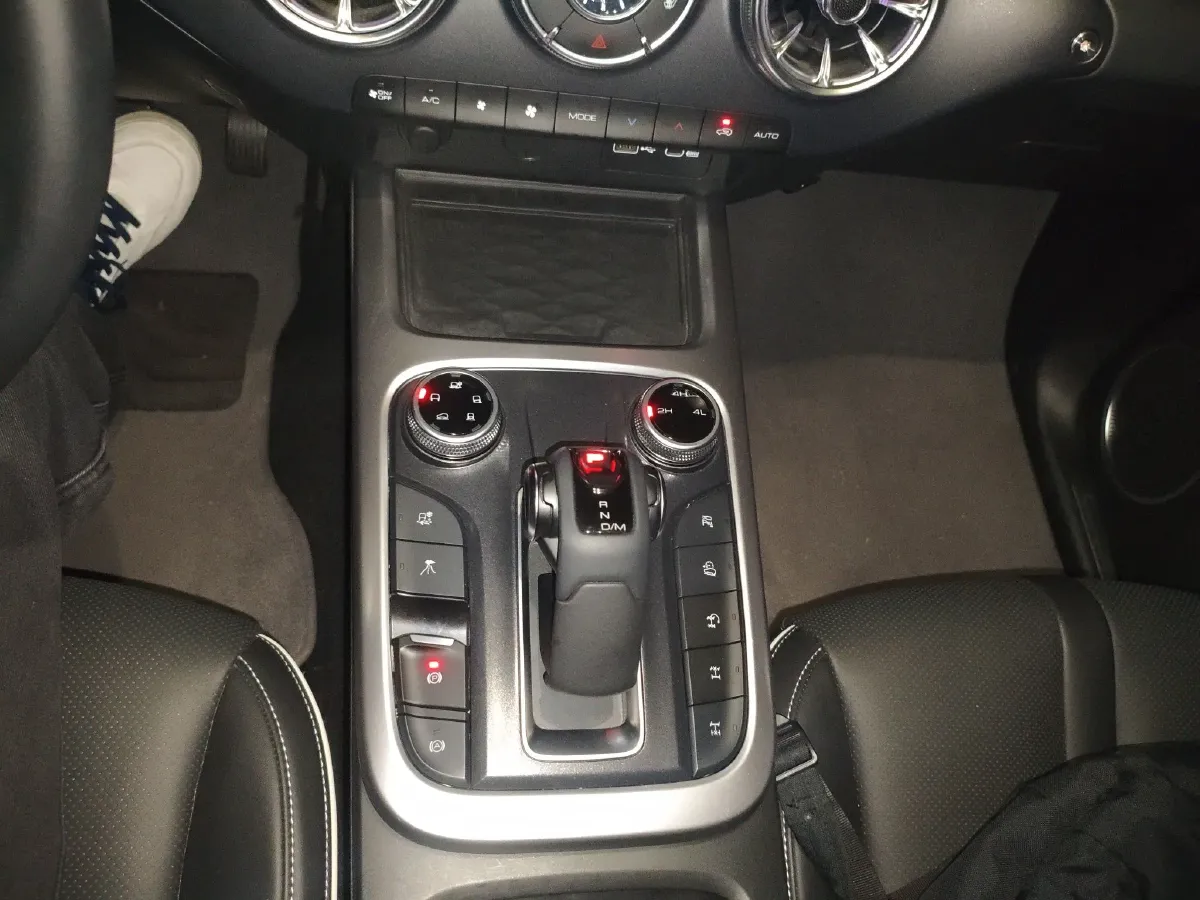 2023 Xpeng G6 BEV 87.5KWH,autocango,china used car exporter,china ev exporter,chinese used car exporter,chinese used ev exporter