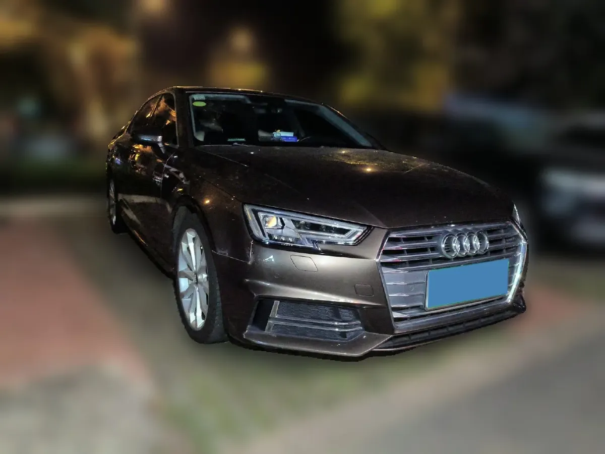 2018 Audi A4L 2.0T 190HP L4 7DCT,autocango,china used car exporter,china ev exporter,chinese used car exporter,chinese used ev exporter