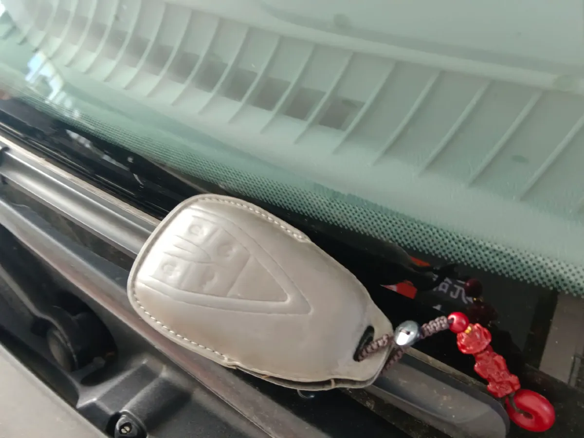 2023 ChangAn Raeton Plus 1.5T 188HP L4 7DCT,autocango,china used car exporter,china ev exporter,chinese used car exporter,chinese used ev exporter