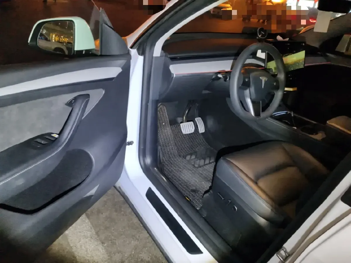 2024 Tesla Model Y BEV 78.4KWH,autocango,china used car exporter,china ev exporter,chinese used car exporter,chinese used ev exporter