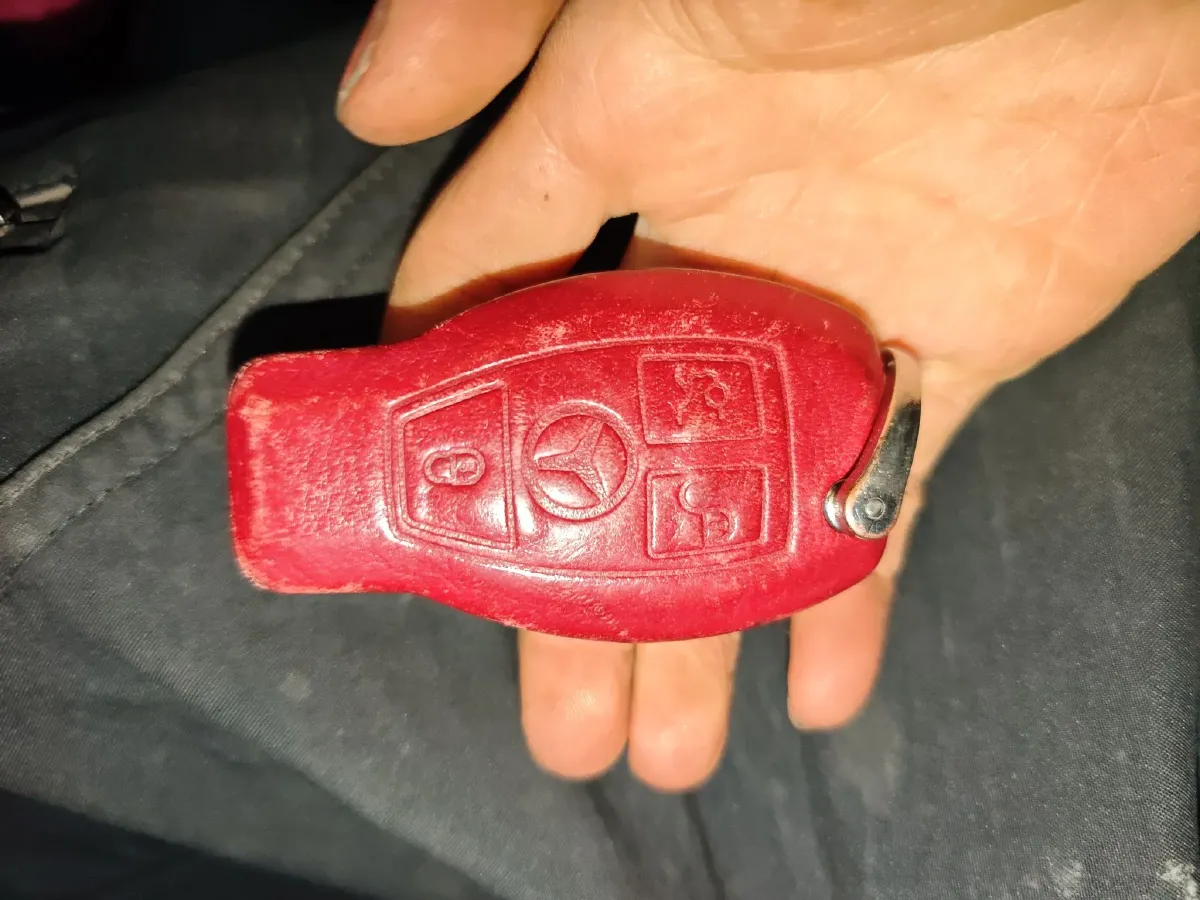 2017 Mercedes-Benz C Class 1.6T 156HP L4 7AT,autocango,china used car exporter,china ev exporter,chinese used car exporter,chinese used ev exporter