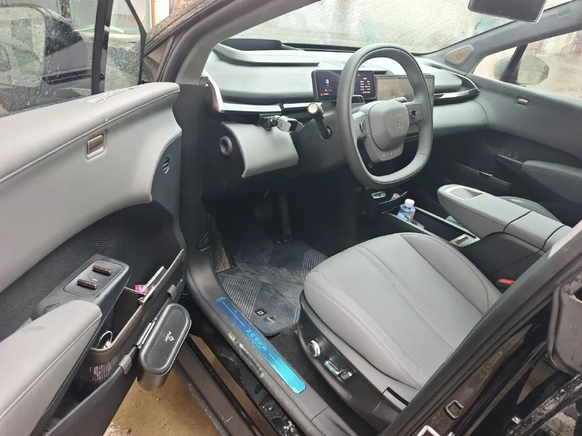 2025 Zeekr X BEV 49KWH,autocango,china used car exporter,china ev exporter,chinese used car exporter,chinese used ev exporter