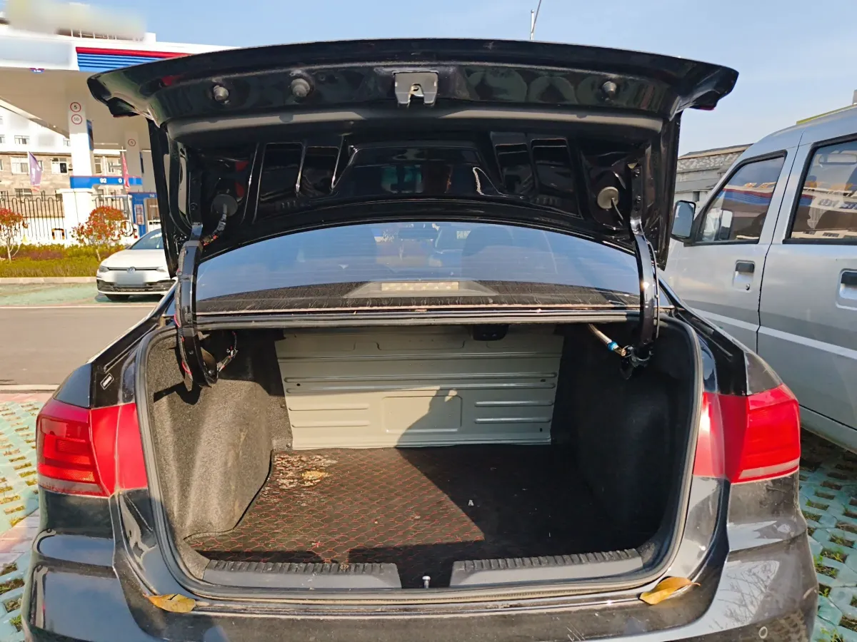 2018 Volkswagen Santana 1.5L 110HP L4 6AT,autocango,china used car exporter,china ev exporter,chinese used car exporter,chinese used ev exporter